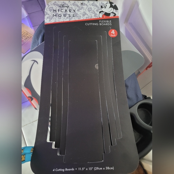 Disney cutting boards, reusable, dishwasher safe - Picture 5 of 5